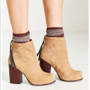 JEFFERY CAMPBELL HAVANA LAST RUMBLES TAN SUEDE CHUNKY HEEL ANKLE BOOTIE SHOES 9
